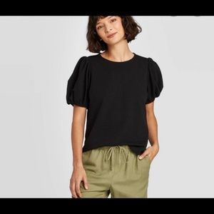 NWT Puffy Sleeve Sweatshirt